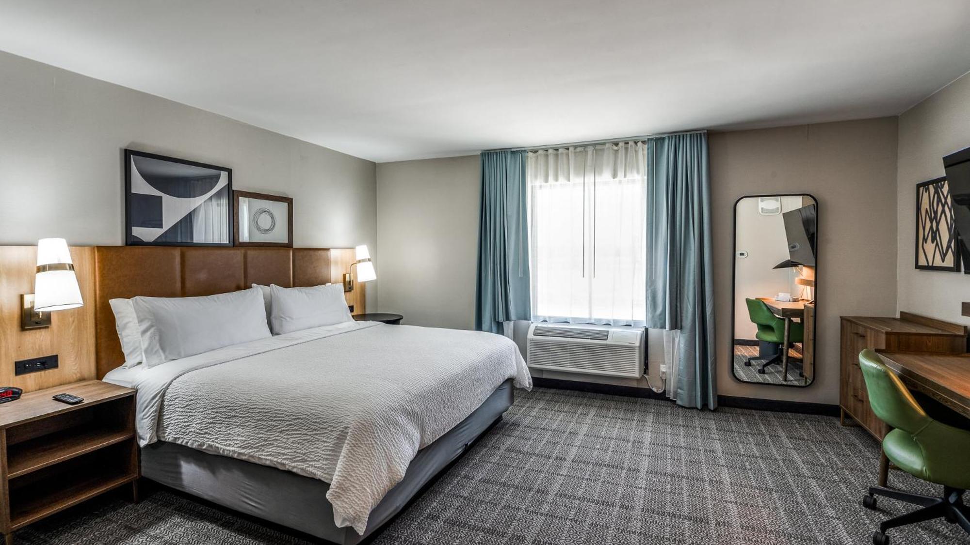Staybridge Market Ctr Field, An Ihg